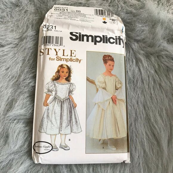 Simplicity 8931 NEW Uncut Renaissance Flower Girl Royal Wedding Dress Pattern 5 - Picture 1 of 4